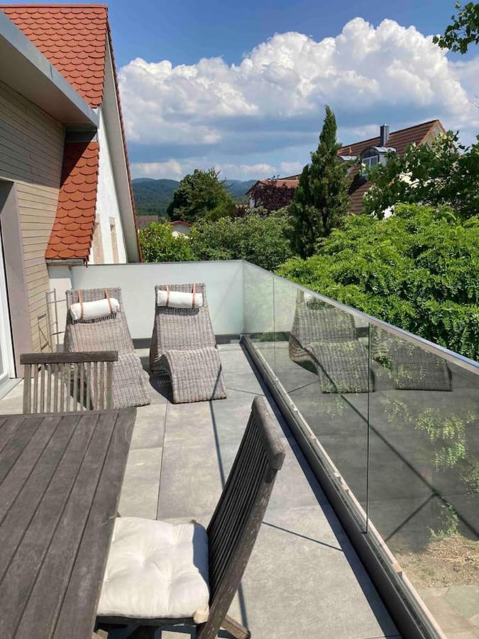Апартаменты Neues Penthouse-Loft Mit Konuskarte Fuer Gratis Oepnv Ehrenkirchen Экстерьер фото
