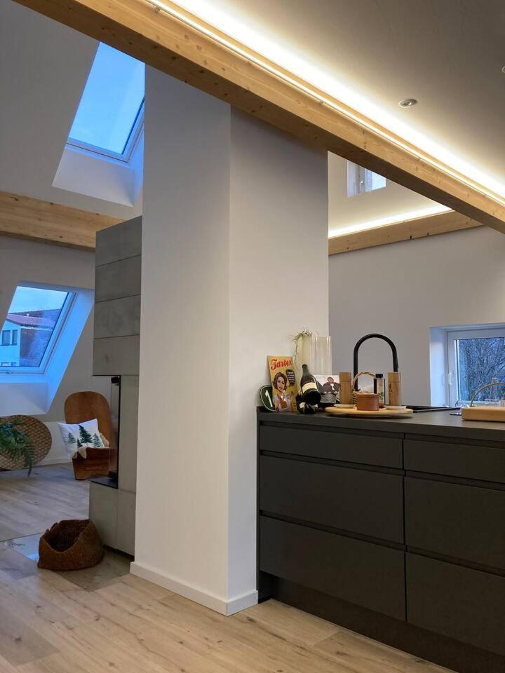 Апартаменты Neues Penthouse-Loft Mit Konuskarte Fuer Gratis Oepnv Ehrenkirchen Экстерьер фото