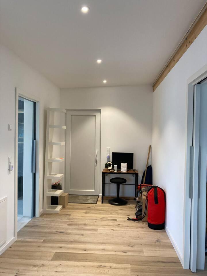 Апартаменты Neues Penthouse-Loft Mit Konuskarte Fuer Gratis Oepnv Ehrenkirchen Экстерьер фото