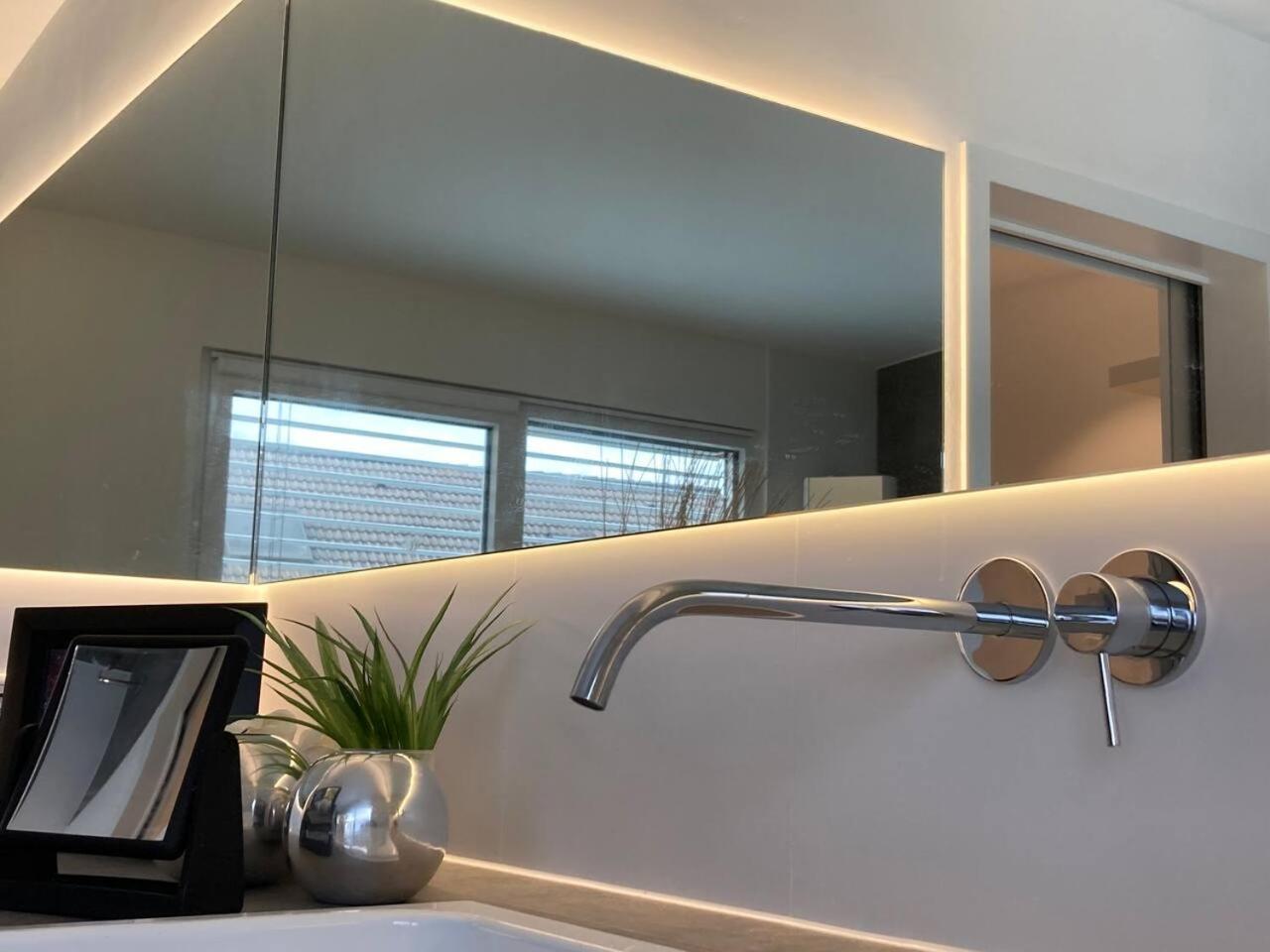 Апартаменты Neues Penthouse-Loft Mit Konuskarte Fuer Gratis Oepnv Ehrenkirchen Экстерьер фото