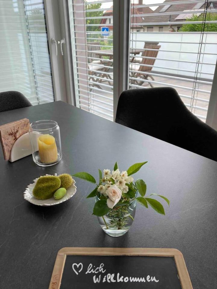 Апартаменты Neues Penthouse-Loft Mit Konuskarte Fuer Gratis Oepnv Ehrenkirchen Экстерьер фото